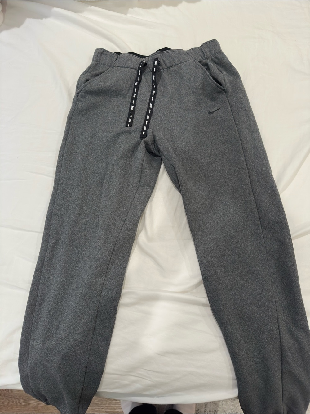 Nike Fleece-lined Gray Sweatpants